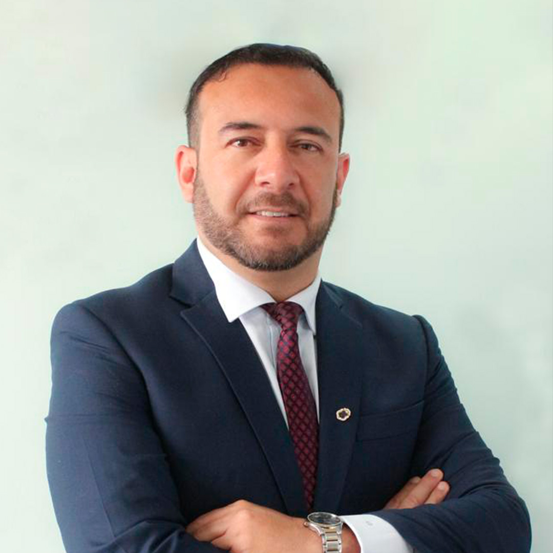 LUIS GONZALES CORNEJO